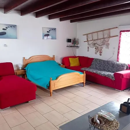 Confortable A 70 M² Avec Terrasse Bergerac