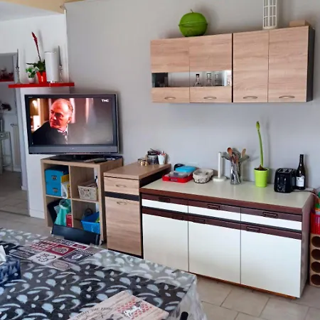 Appartement Confortable A 70 M² Avec Terrasse Bergerac